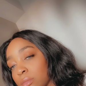 Meet your Posher, Sharice